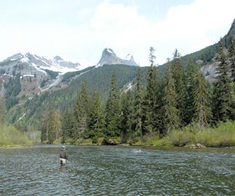 Pesca en el rio Skeena, British Columbia